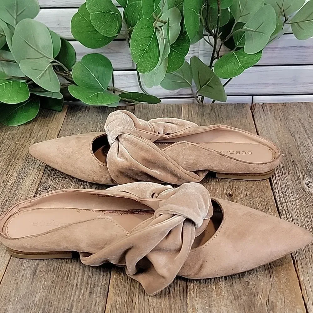 BCBGeneration Nessa velvet slip-on flats Size 9.5
